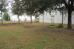 32114 Robin Ln, Waller, TX 77484 - Photo 36