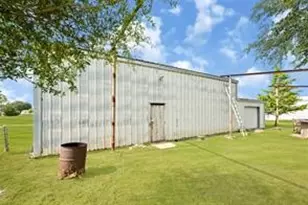 32114 Robin Ln, Waller, TX 77484 - Photo 4