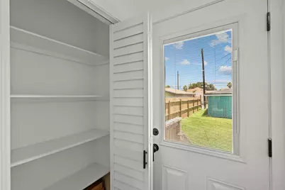4907 Alamo Drive, Galveston, TX 77551 - Photo 12