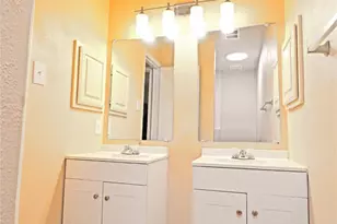 7603 Loro Linda Dr, Houston, TX 77083 - Photo 14