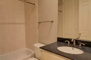 1612 Colorado St, Houston, TX 77007 - Photo 2