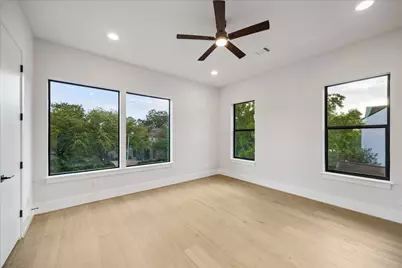 4714 Tamarisk Street, Bellaire, TX 77401 - Photo 28