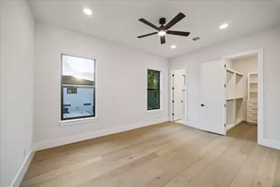 4714 Tamarisk Street, Bellaire, TX 77401 - Photo 30