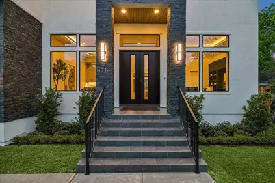 4714 Tamarisk Street, Bellaire, TX 77401 - Photo 2