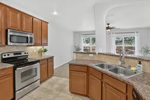 6913 Abbey Falls, San Antonio, TX 78249 - Photo 12