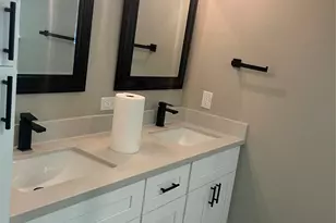 5730 Old Lodge Dr, Houston, TX 77066 - Photo 12