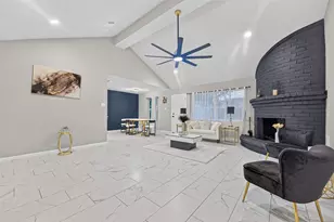 16330 Green Shade Dr, Houston, TX 77090 - Photo 6