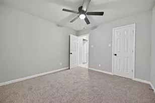16330 Green Shade Dr, Houston, TX 77090 - Photo 22