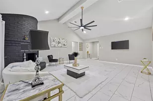 16330 Green Shade Dr, Houston, TX 77090 - Photo 8