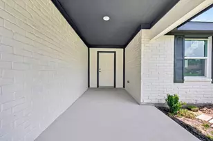 16330 Green Shade Dr, Houston, TX 77090 - Photo 4