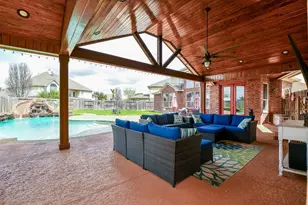 10407 Sandy Cypress Ct, Cypress, TX 77433 - Photo 6