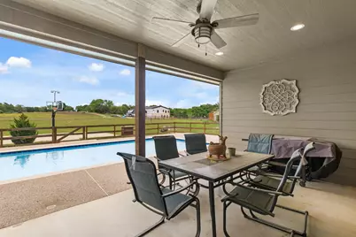 928 Azalea Drive, Franklin, TX 77856 - Photo 6