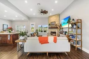 928 Azalea Dr, Franklin, TX 77856 - Photo 14