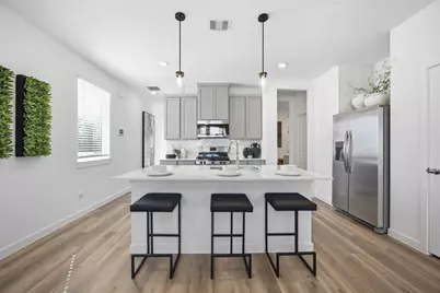 5811 Burt Street, Houston, TX 77091 - Photo 4