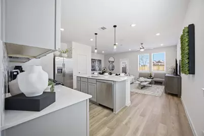 5811 Burt Street, Houston, TX 77091 - Photo 6