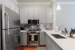 2400 McCue Rd, Houston, TX 77056 - Photo 2