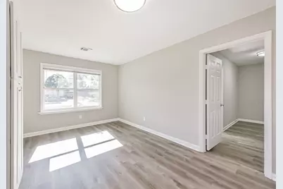 5130 Ripplebrook Drive, Houston, TX 77045 - Photo 8