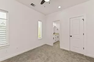 4705 Idaho St, Houston, TX 77021 - Photo 10
