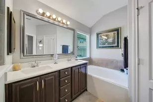 214 Pleasant Hl Wy, Conroe, TX 77304 - Photo 26