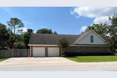 603 Renaldo Street, Dickinson, TX 77539 - Photo 2