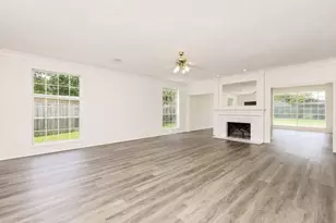 11102 Brook Mill Ct, Houston, TX 77065 - Photo 8
