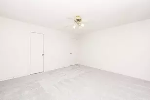 11102 Brook Mill Ct, Houston, TX 77065 - Photo 24