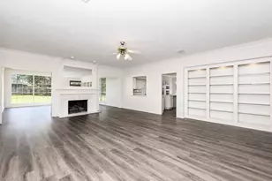 11102 Brook Mill Ct, Houston, TX 77065 - Photo 6
