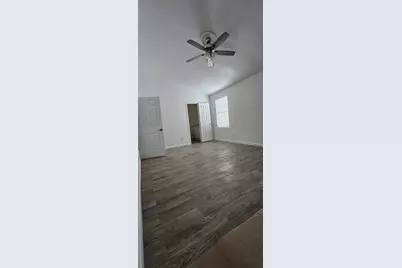 811 Knights Bridge Lane #A, Webster, TX 77058 - Photo 6