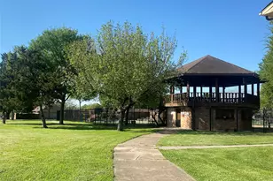 12177 Sharpview Dr, Houston, TX 77072 - Photo 28