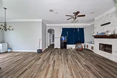 5110 Lakeshore Drive, Willis, TX 77318 - Photo 8