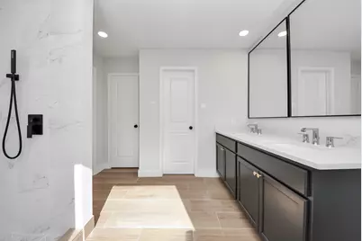 1114 N Nottingham Drive, League City, TX 77573 - Photo 16