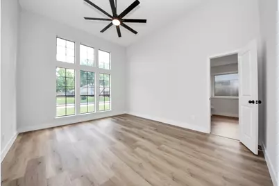 1114 N Nottingham Drive, League City, TX 77573 - Photo 14