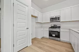 31014 Rena Coast Dr, Huffman, TX 77336 - Photo 4