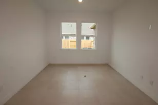 12103 Willow Way Ave, Mont Belvieu, TX 77535 - Photo 2