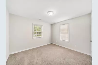 419 W Cleveland Street, Baytown, TX 77520 - Photo 10