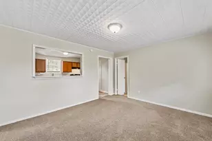 419 W Cleveland St, Baytown, TX 77520 - Photo 6
