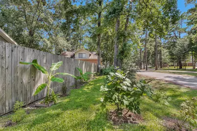 13957 Challenger Drive, Willis, TX 77318 - Photo 32