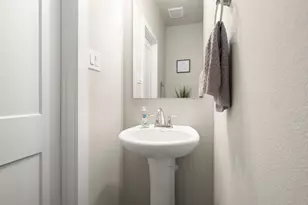 255 S Spotted Fern Dr, Montgomery, TX 77316 - Photo 16