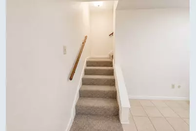 2110 Wilcrest Drive #101, Houston, TX 77042 - Photo 6