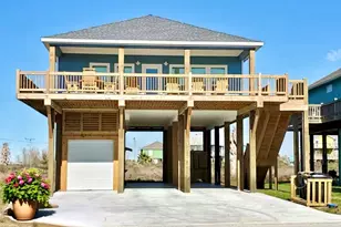 976 Mary Lynn, Crystal Beach, TX 77650 - Photo 1