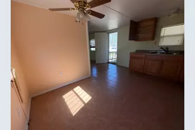 417 Clay Street, Eagle Lake, TX 77434 - Photo 4