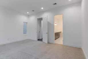 5841 Dolores St, Houston, TX 77057 - Photo 10