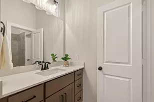 8818 Blue Grotto Ln, Manvel, TX 77578 - Photo 36