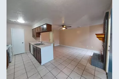 13433 Castilian Drive #1, Houston, TX 77015 - Photo 2