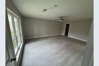529 Brandon Road, Conroe, TX 77302 - Photo 6