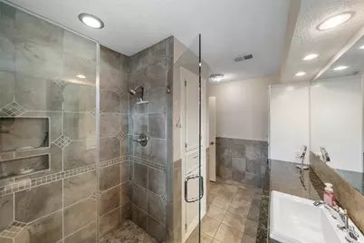 6727 Sutter Park Lane, Houston, TX 77066 - Photo 20