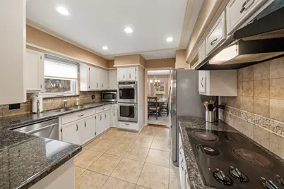 6727 Sutter Park Lane, Houston, TX 77066 - Photo 12