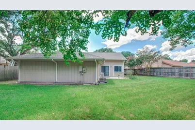 13510 N Peachfield Circle, Houston, TX 77014 - Photo 32