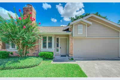 13510 N Peachfield Circle, Houston, TX 77014 - Photo 2