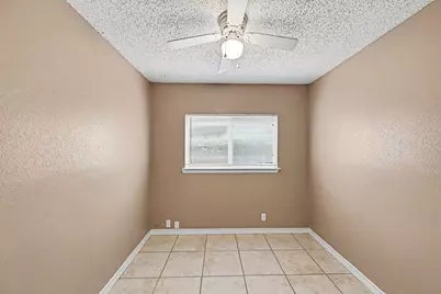 8406 Forest Ridge Drive, San Antonio, TX 78239 - Photo 20